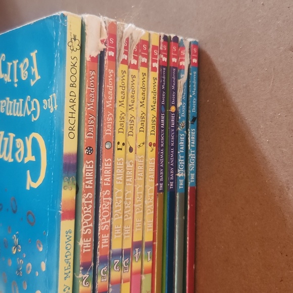 Rainbow magic book lot 53books - Picture 5 of 9